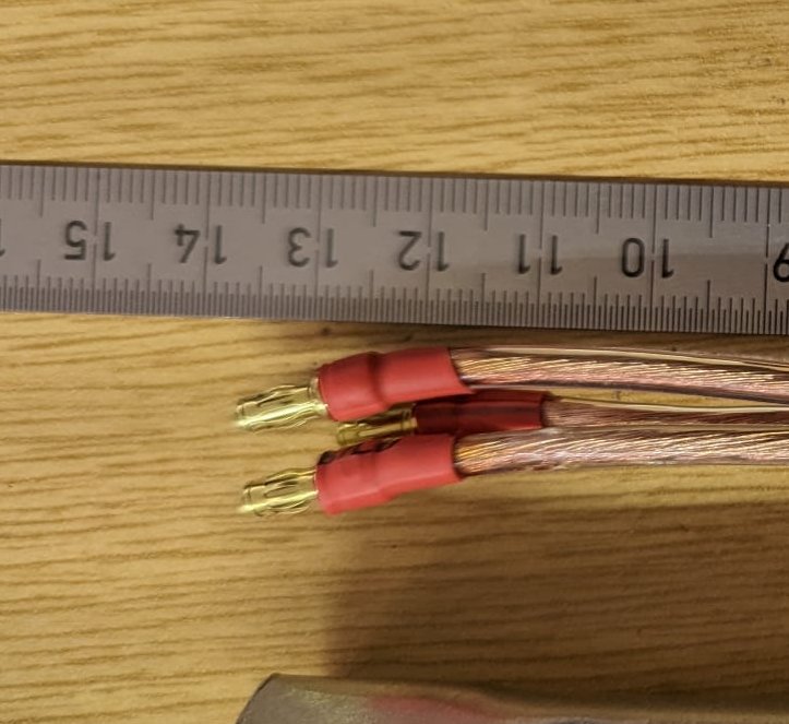 shrinking-tube-male-plugs.jpeg